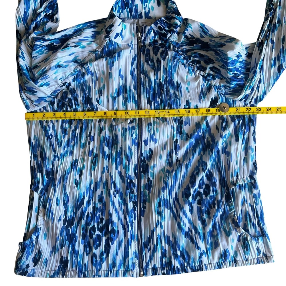 Zenergy by Chicos Blue White Abstract Ikat Pleated Zip Up Jacket Womens 2 Large - Picture 7 of 9